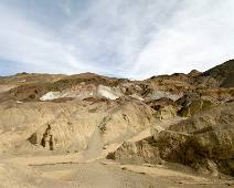 S00_6227 Artist Drive - nog meer gekleurde sedimentlagen. Dit loopt zo verder tot aan Zabriskie Point